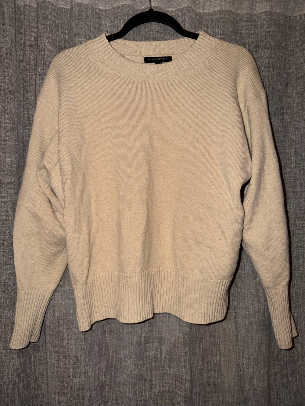 Banana Republic Neutral Cream Crewneck Sweater